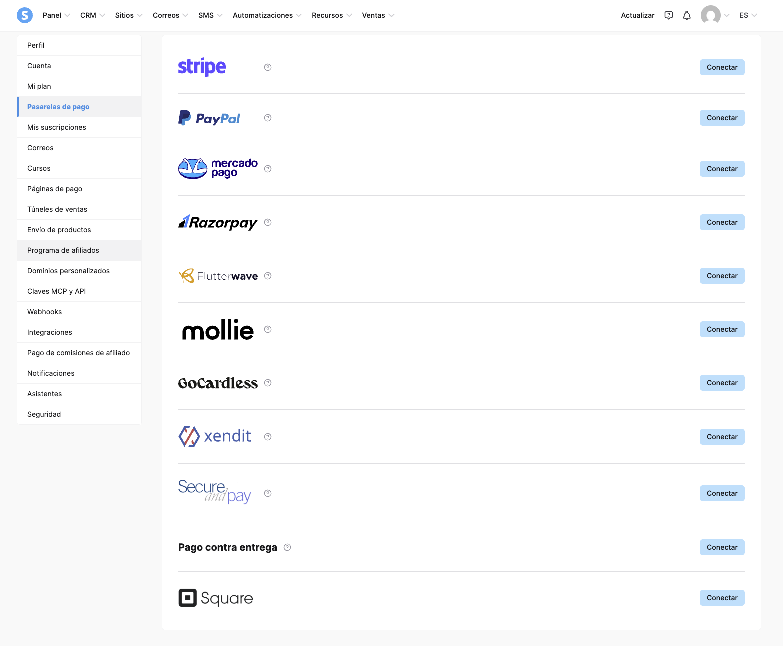 Pantalla de pasarelas de pago de Systeme.io con Stripe, PayPal, Mercado Pago y otras nueve opciones